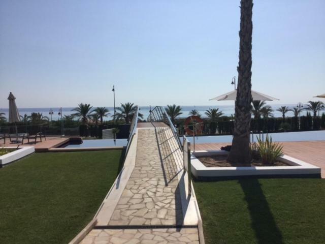Luxury Beach Front Apartment Arenales del Sol Exterior foto